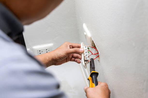 Best Electrical Outlet Repair  in Bloomfield, MO